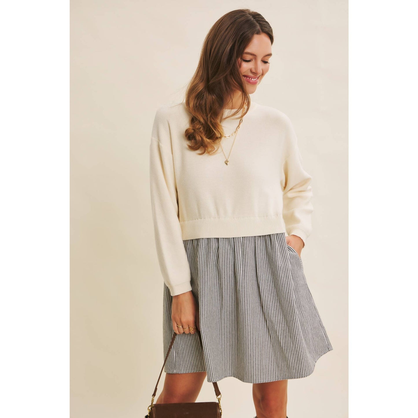 EASY COFFEE DATE BACK RIBBON MINI SWEATER DRESS