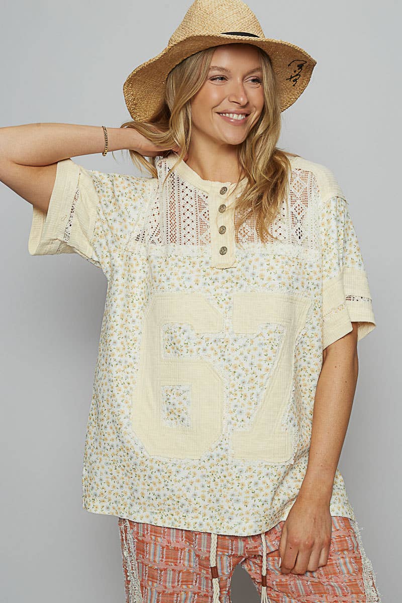 Round neck short sleeve floral print knit top