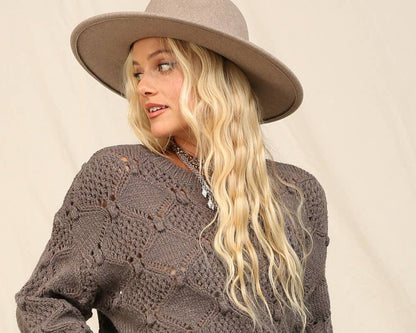 Crewneck Sweater Airy Open Stitching