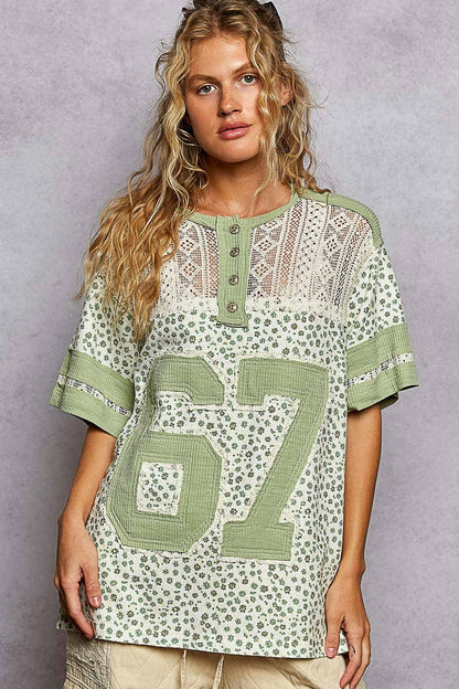 Round neck short sleeve floral print knit top
