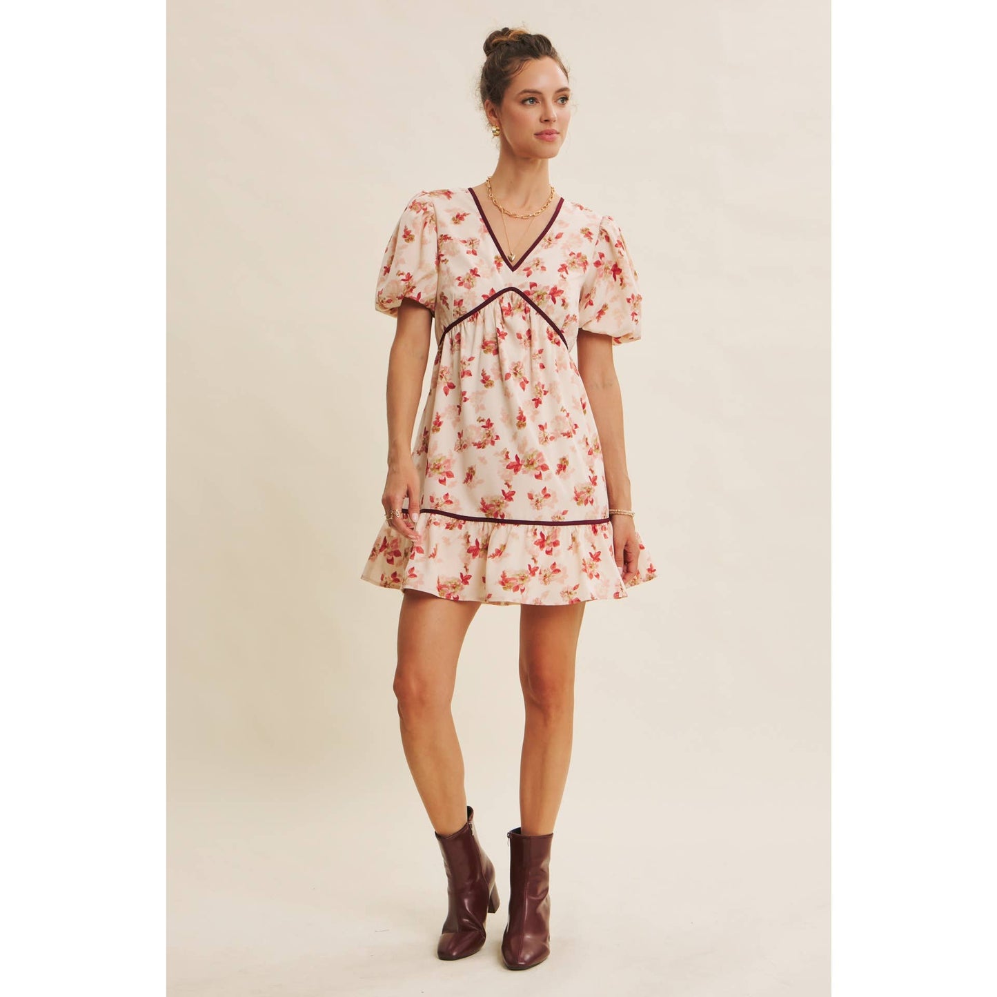 DARLING BUBBLE SLEEVED MINI DRESS WITH CONTRAST BOW