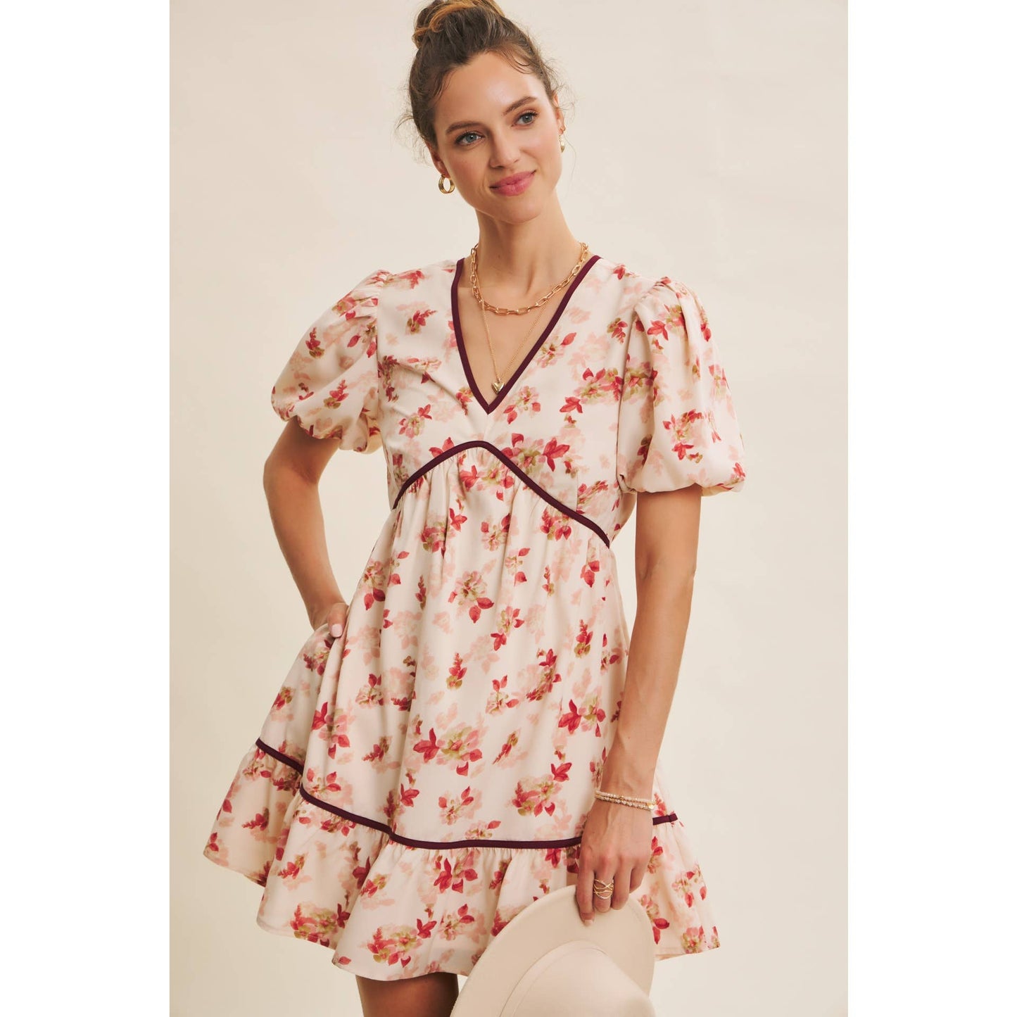 DARLING BUBBLE SLEEVED MINI DRESS WITH CONTRAST BOW