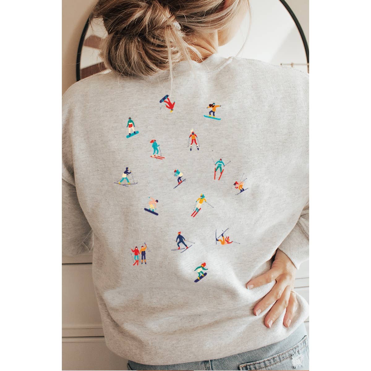 ASPEN SKI CLUB  GRAPHIC SWEATSHIRTS