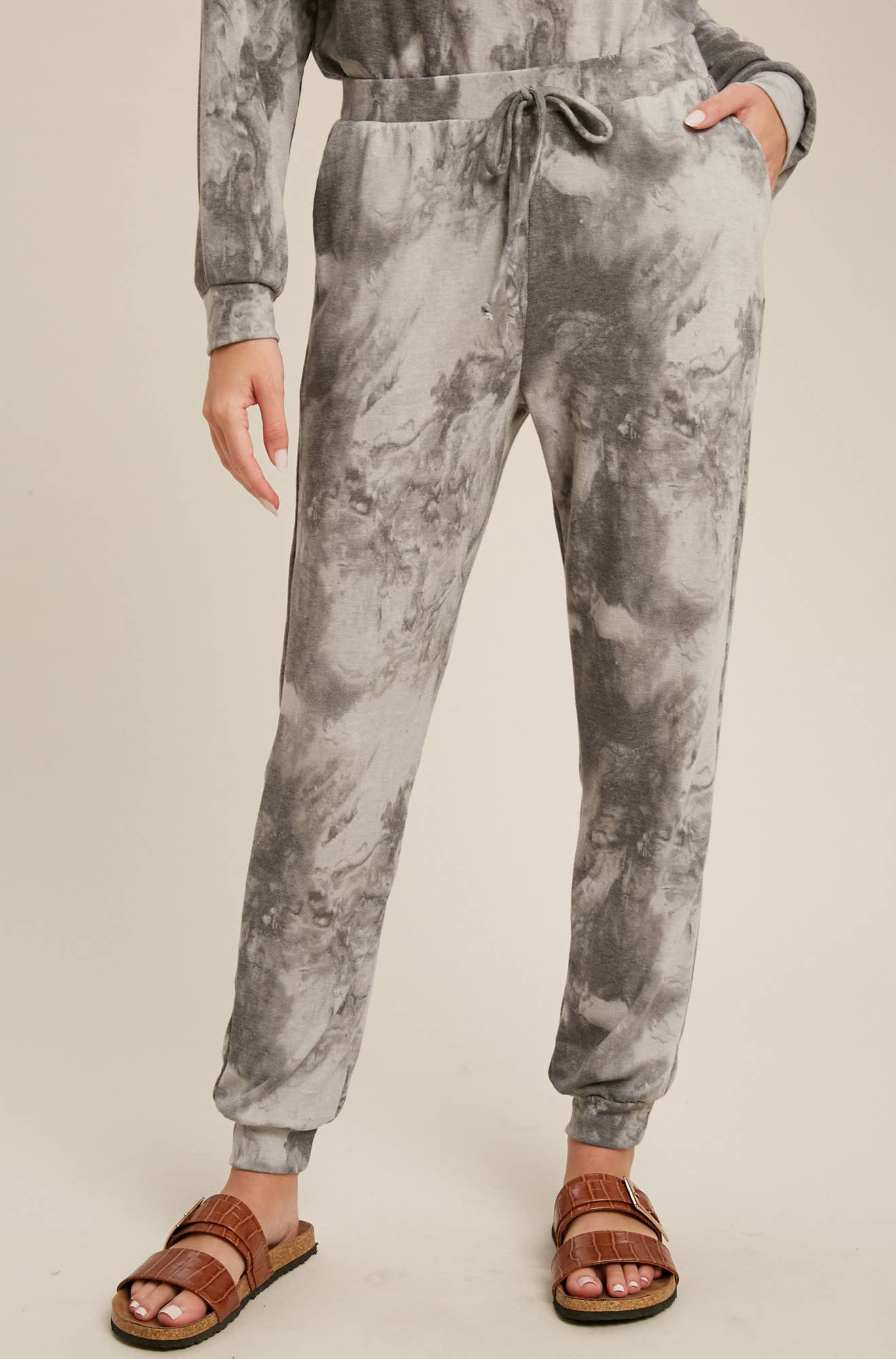 TIE-DYE JOGGER PANTS