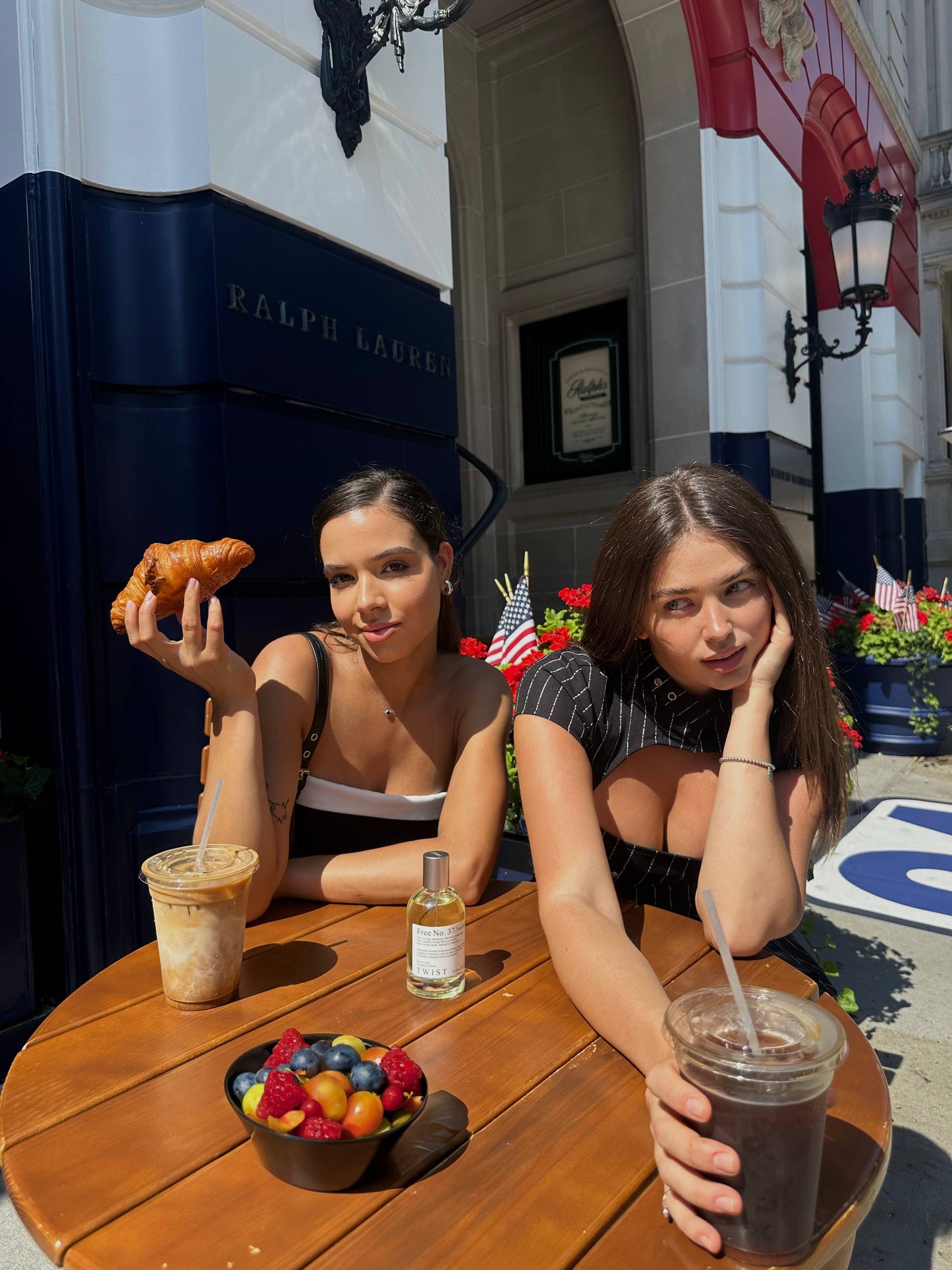 Twist Select No. 35 Inspired by J. M. English Pear & Freesia