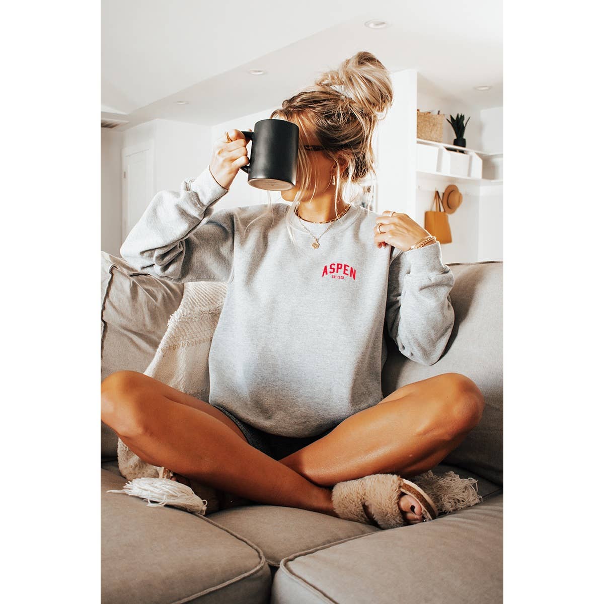 ASPEN SKI CLUB  GRAPHIC SWEATSHIRTS