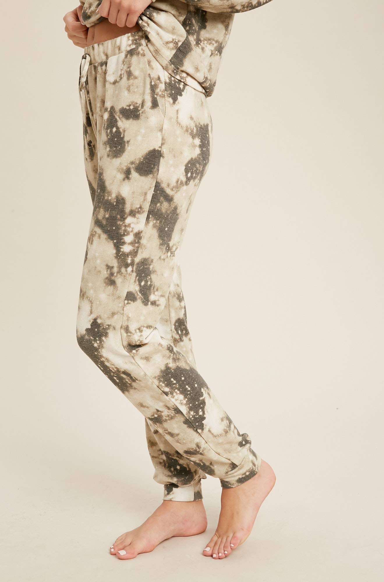 TRENDY TIE-DYE JOGGER PANTS