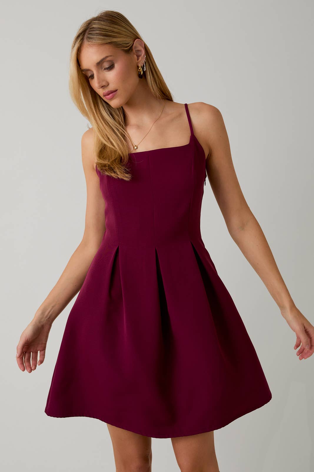 SQUARE NECK SLEEVELESS FIT & FLARE MIDI DRESS
