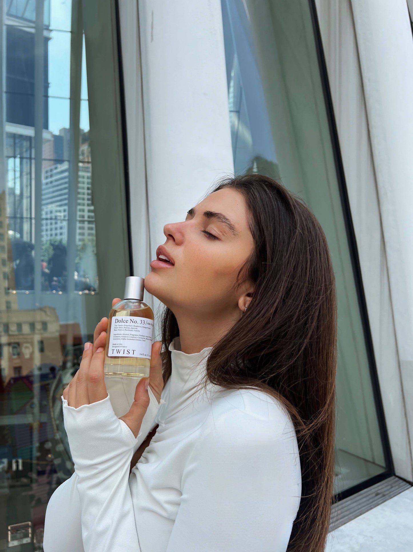 Twist Select No. 35 Inspired by J. M. English Pear & Freesia