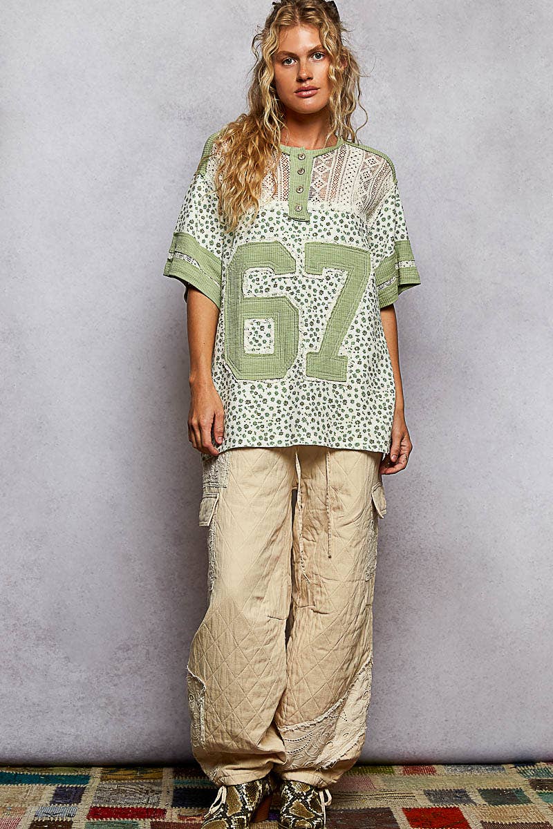 Round neck short sleeve floral print knit top